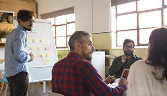 Desarrollar el talento con capacitación en Soft Skills para transformar el desempeño de los colaboradores