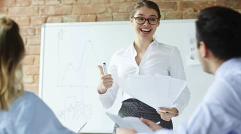 No es lo mismo “capacitación práctica” que “practicar y practicar” en la capacitación