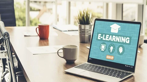 7 aspectos clave de Educación 4.0 para evaluar y maximizar el ROI de la capacitación